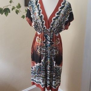 Short sleeve dress with open lace back